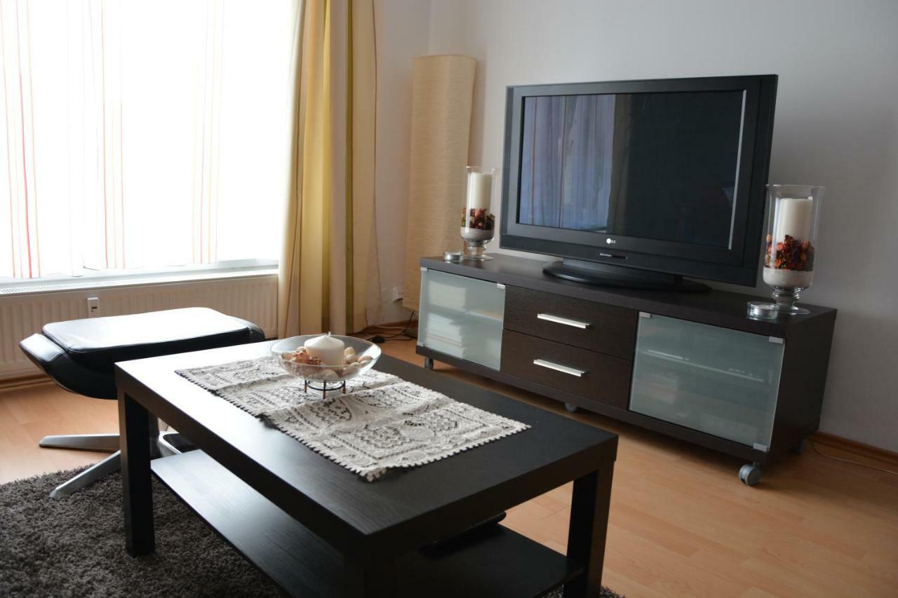 Apartman Zderadova Брно Екстер'єр фото